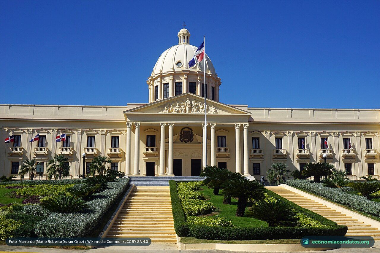 Fachada del Palacio Nacional, sede del Poder Ejecutivo, en Santo Domingo.